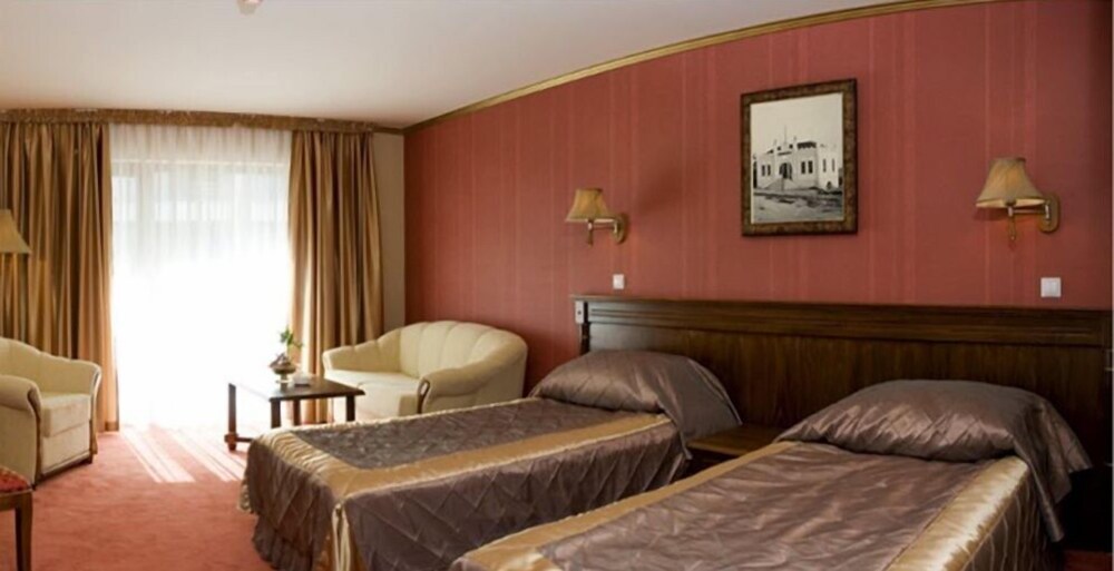Hotel Mistral — Balchik — photo 5