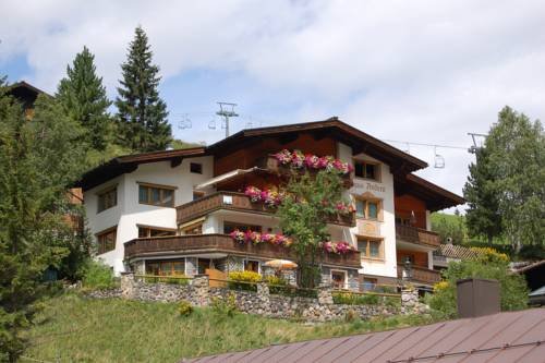 Appart Andrea — 4-Star Luxury Hotel in Lech, Austria