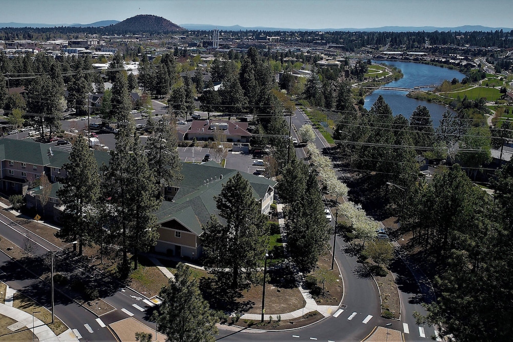 TownePlace Suites by Marriott Bend - photo 40
