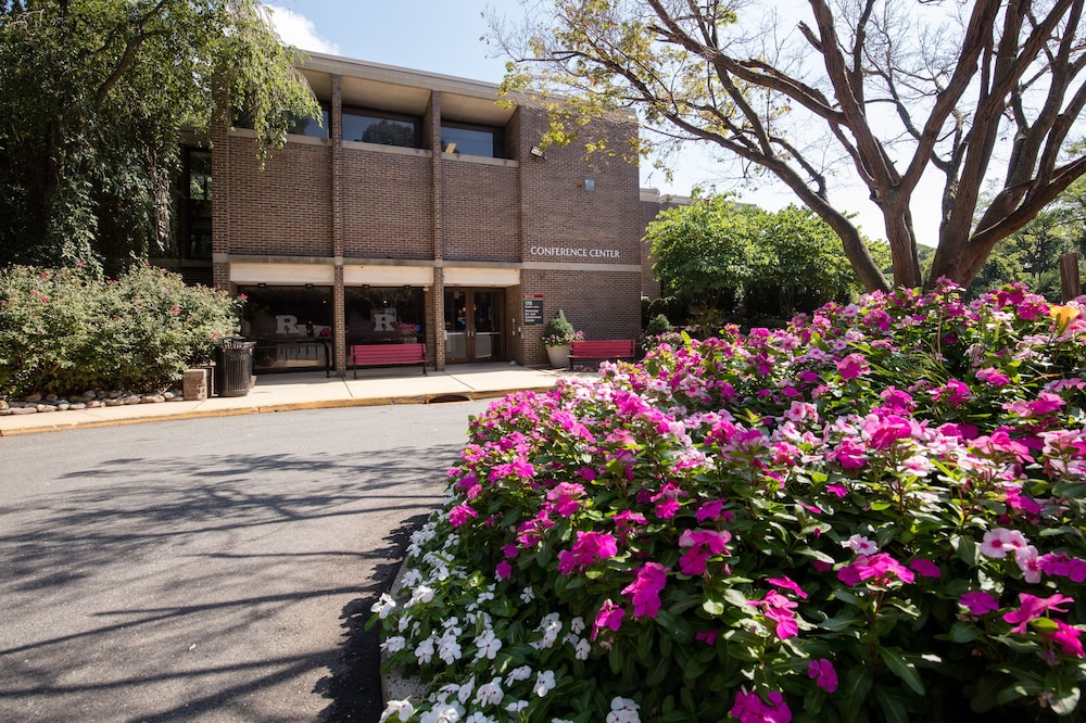 Rutgers University Inn and Conference Center - photo 24