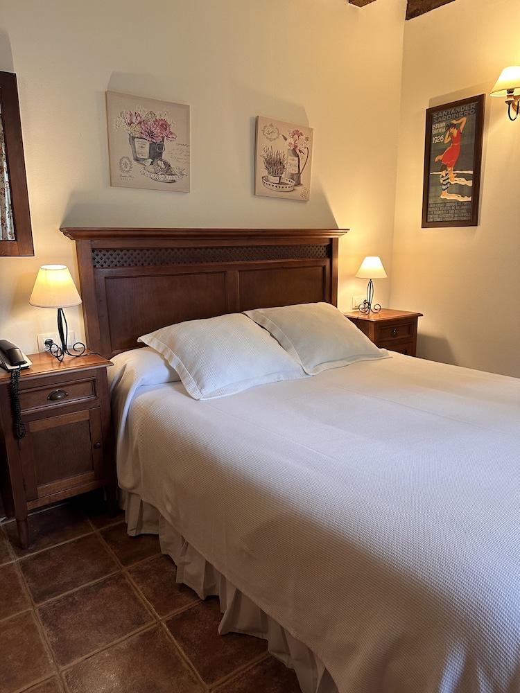 Posada Caborredondo - carbon neutral hotel in Novales