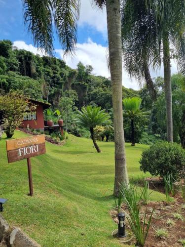 Encantador Chale Em Meio A Natureza Para 4 Pessoas — Pomerode