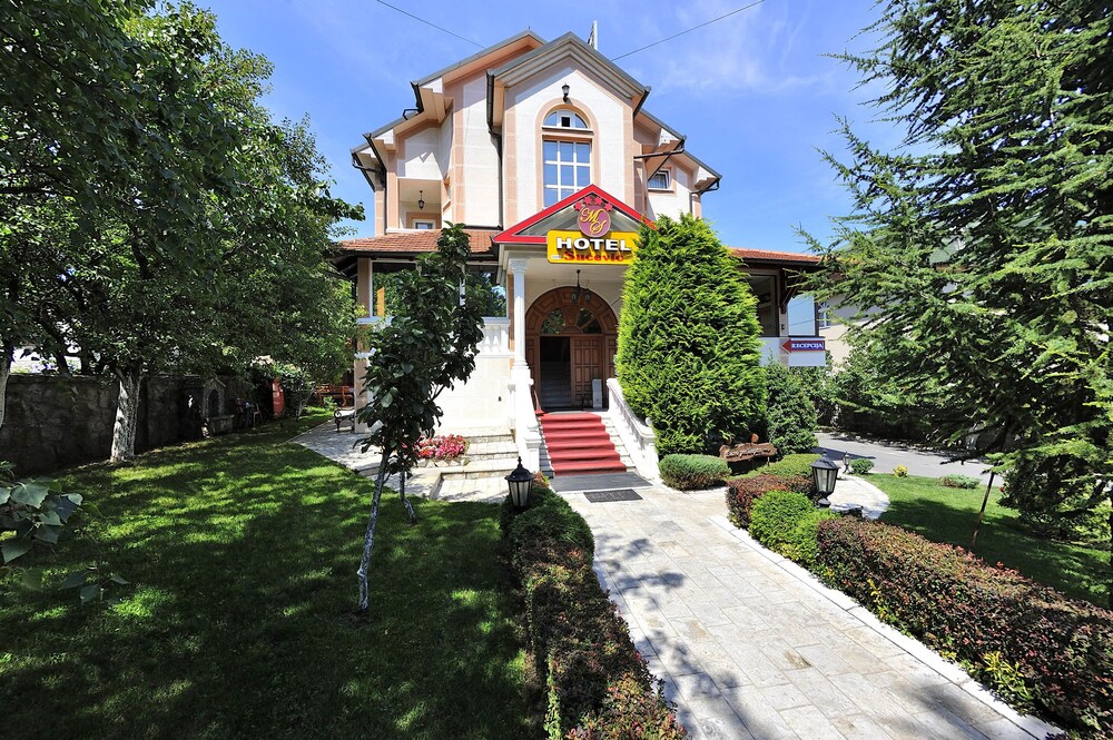 Hotel Sucevic Garni — 4-Star Luxury Hotel in Belgrade, Serbia