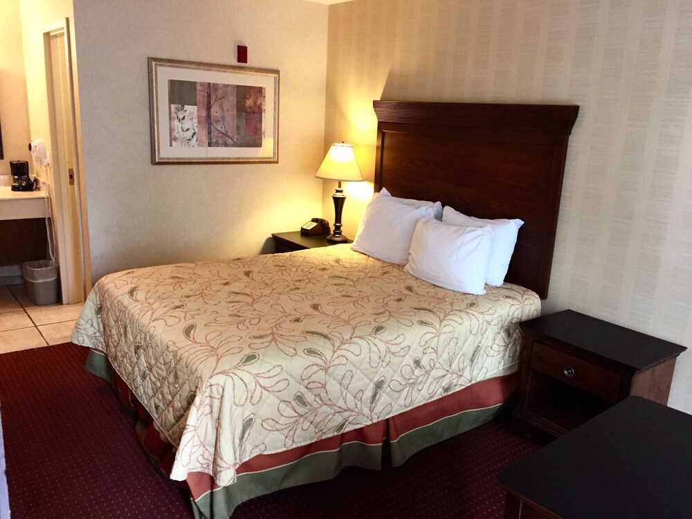 Baymont by Wyndham Branson Theatre District - photo 15