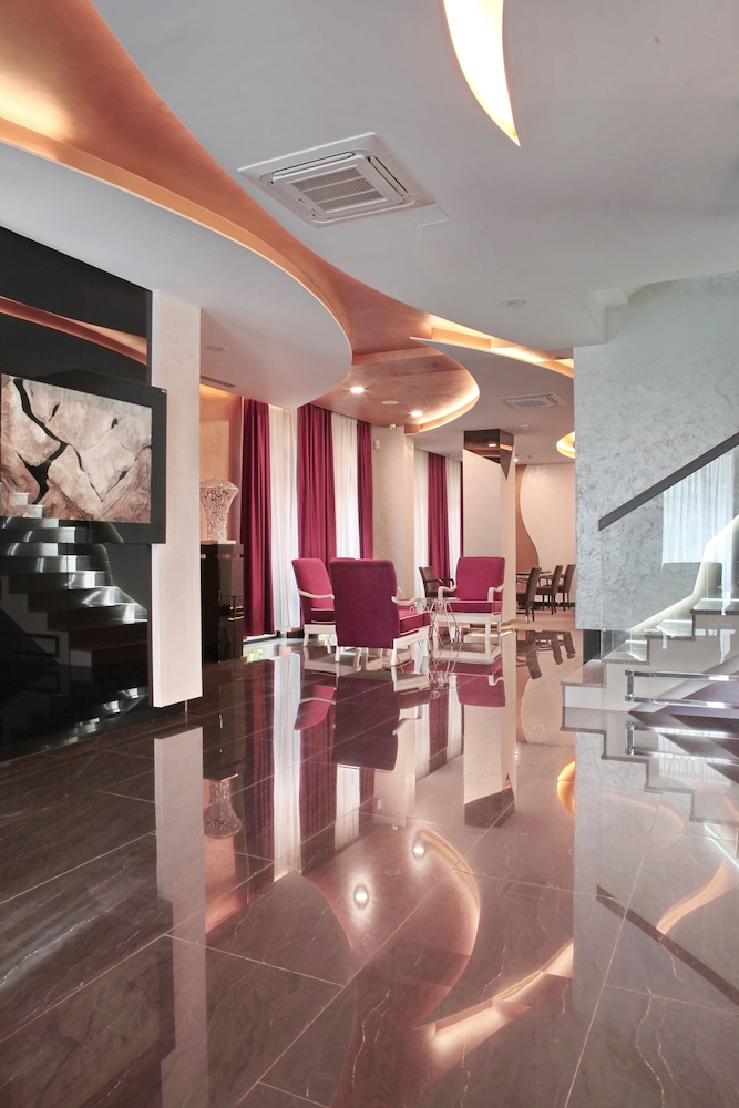 Nova City Hotel Signature Collection — Belgrade — photo 4