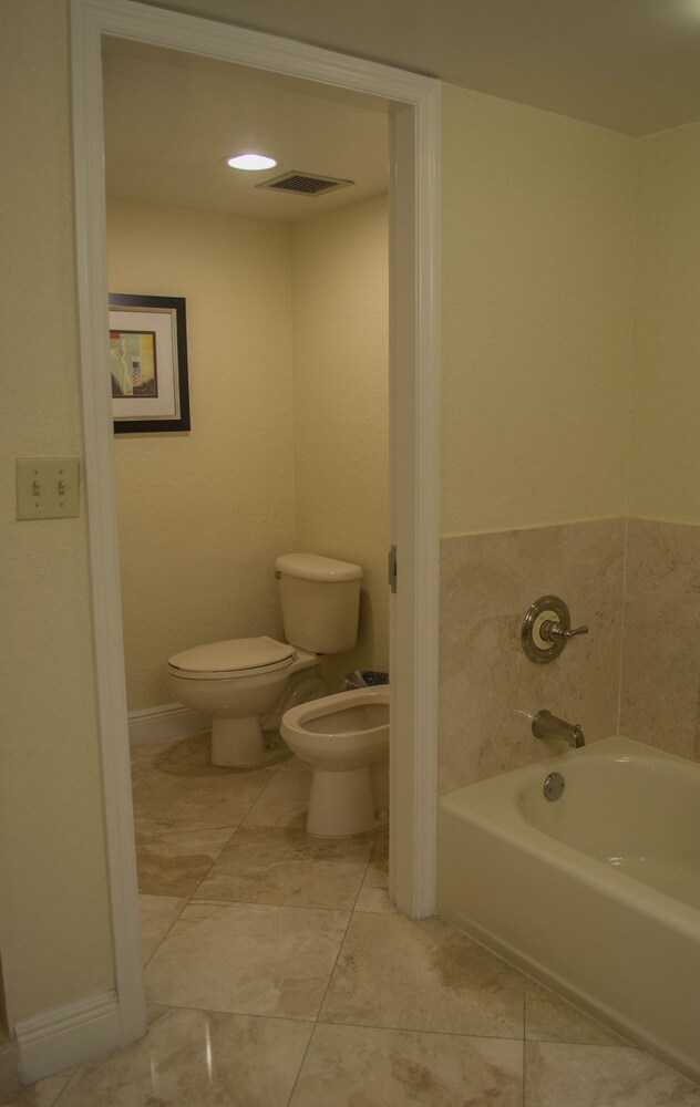 Bonaventure Resort and Spa - photo 29