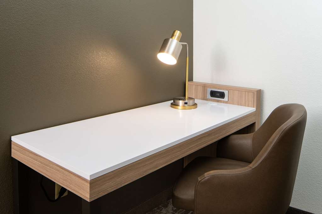 Sonesta Select Nashville Airport Suites - photo 13