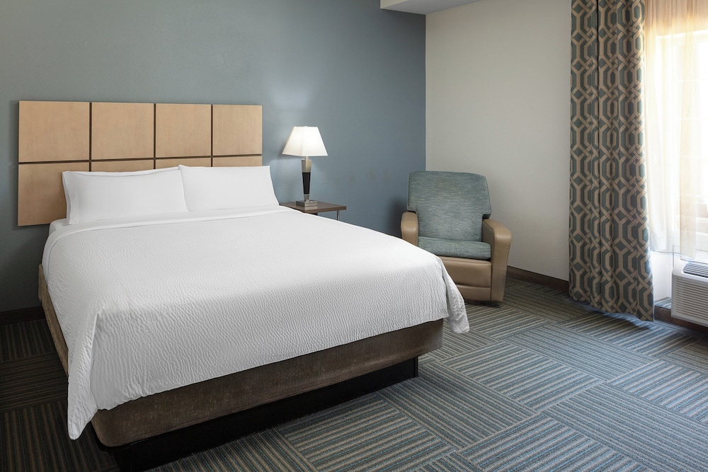 Candlewood Suites Omaha Airport by IHG - photo 14