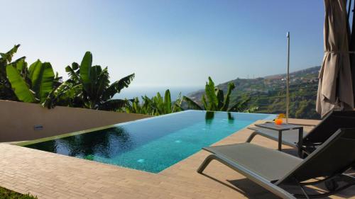 Serenity Valley Escape by LovelyStay — 4-Star Luxury Hotel in Ribeira Brava, Portugal