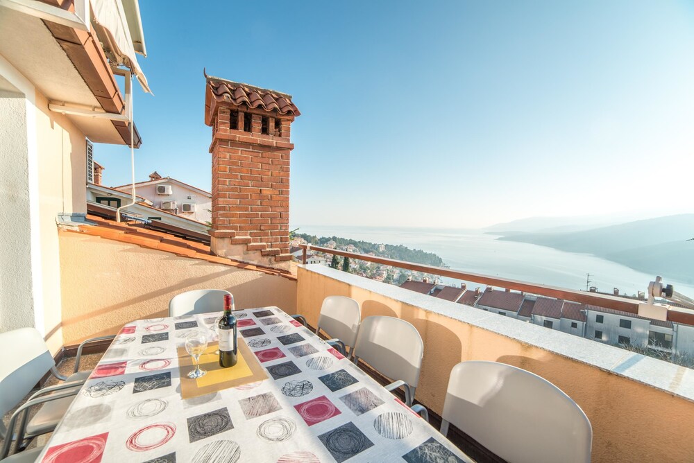 Apartments in Rabac 16693 — 4-Star Luxury Hotel in Rabac, Croatia