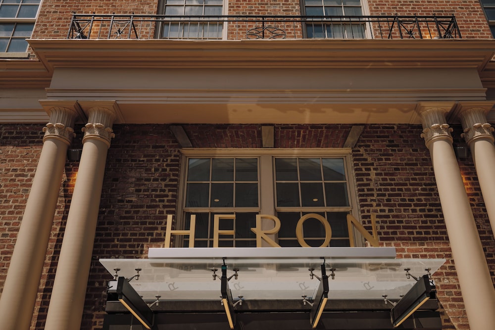 Hotel Heron Alexandria Old Town Curio Collection by Hilton - photo 111