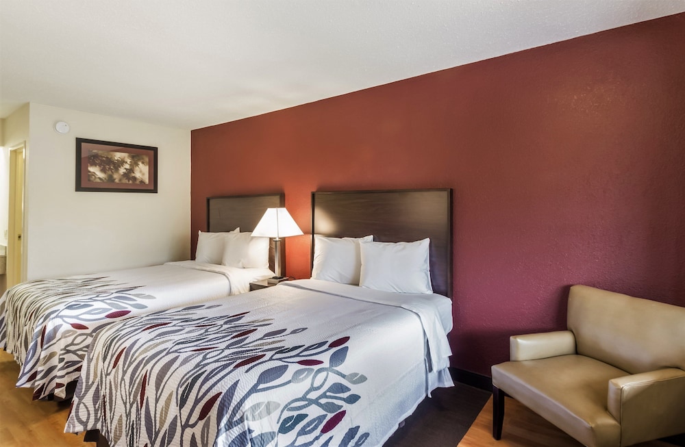 Red Roof Inn Washington PA - photo 7