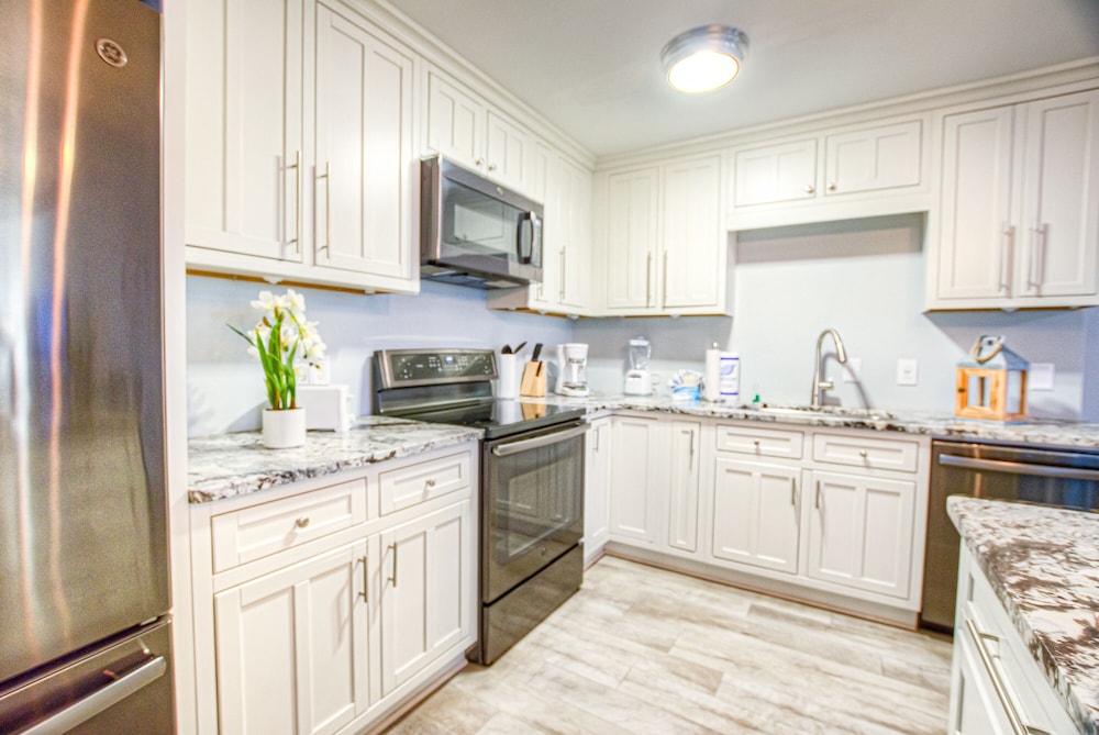 Laketown Wharf Resort by Aneliya's Rentals - photo 292