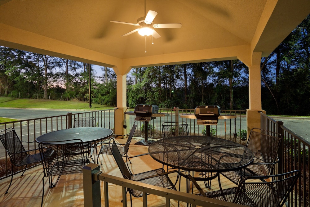Candlewood Suites Enterprise by IHG - photo 36