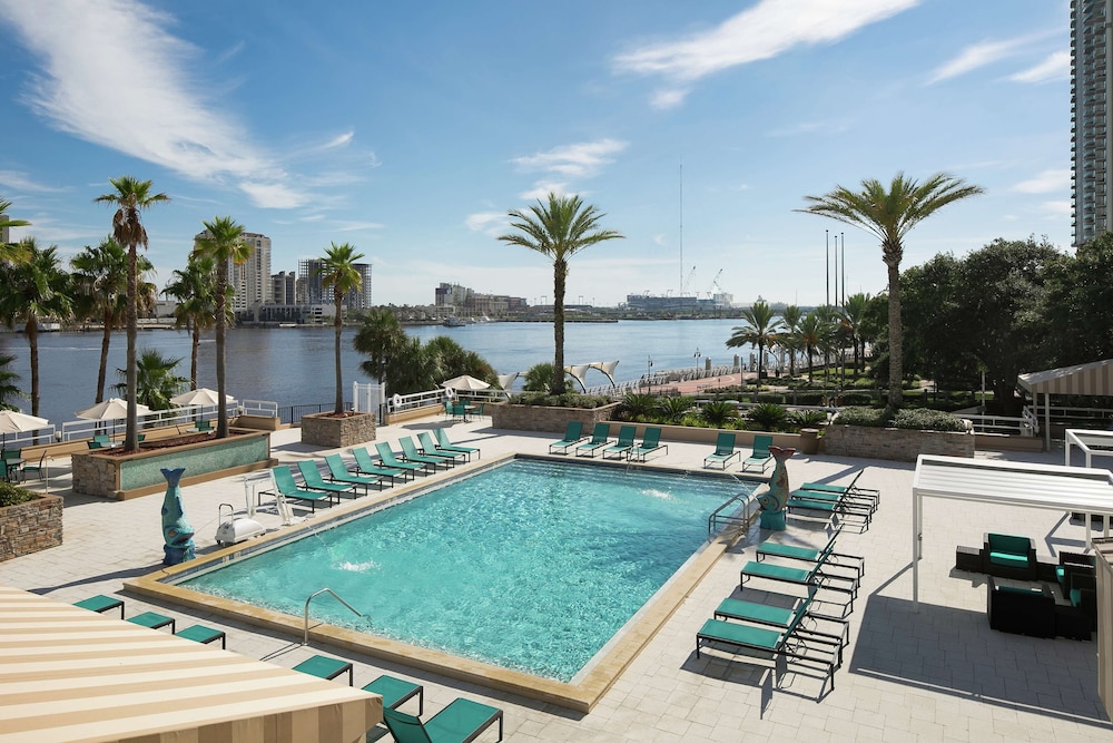 DoubleTree by Hilton Hotel Jacksonville Riverfront - photo 37