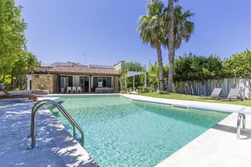 Villa Malibù Rive del Salento — 4-Star Luxury Hotel in Melendugno, Italy