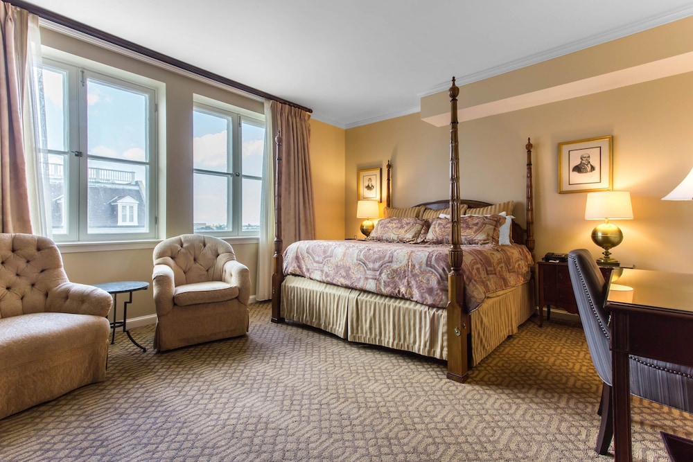 Omni Royal Orleans Hotel - photo 27