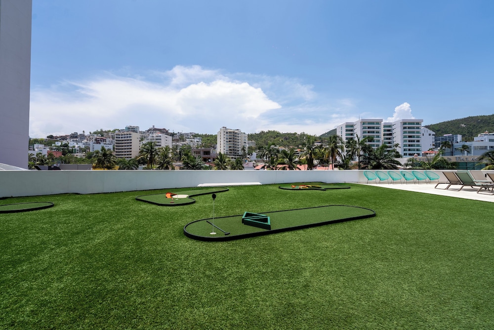 Mini-golf