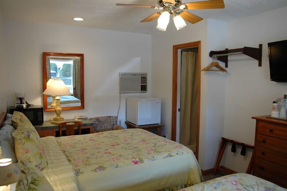 The Homestead Inn - photo 39