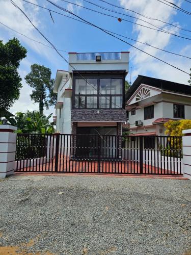 Eon Nest — hotel in Chengannur