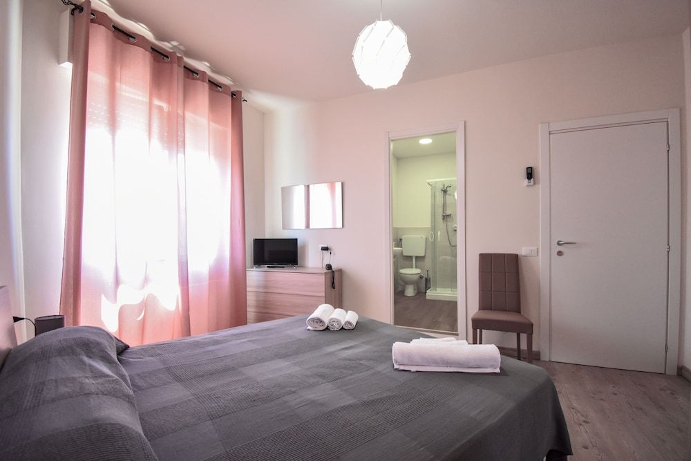 Hotel la Pineta — hotel in Carrara