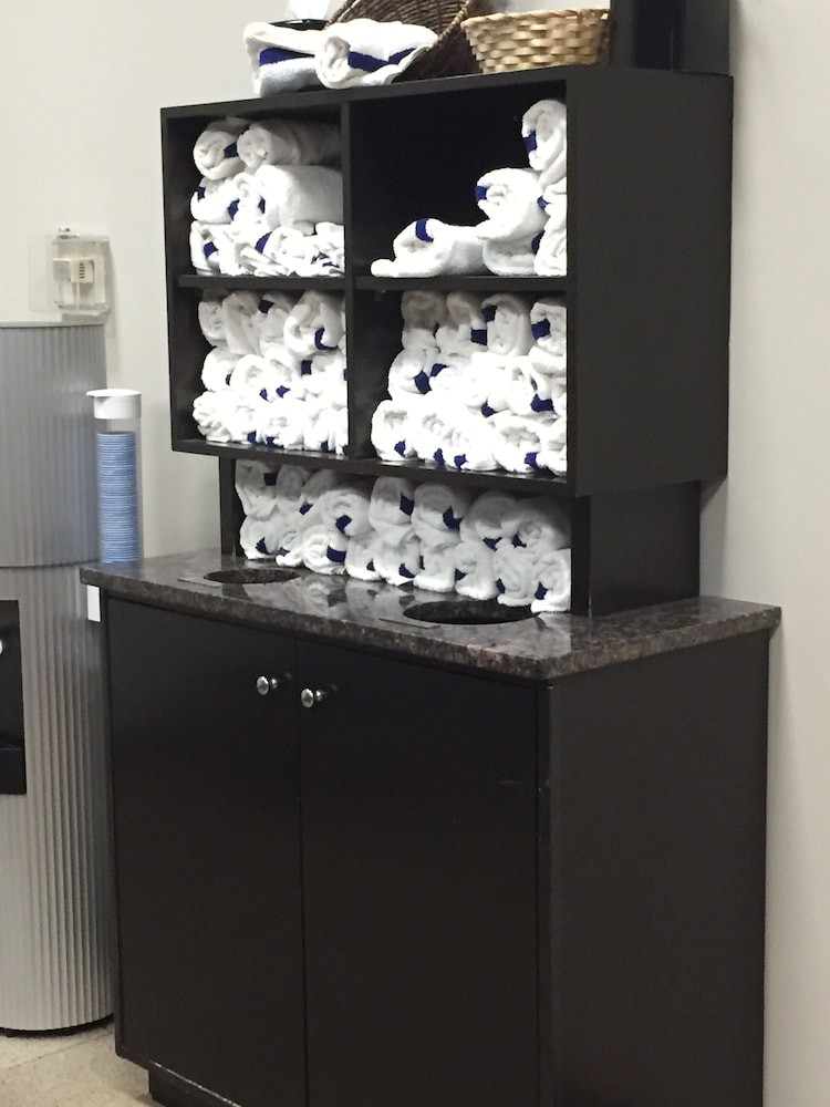 DoubleTree by Hilton Springfield - photo 20