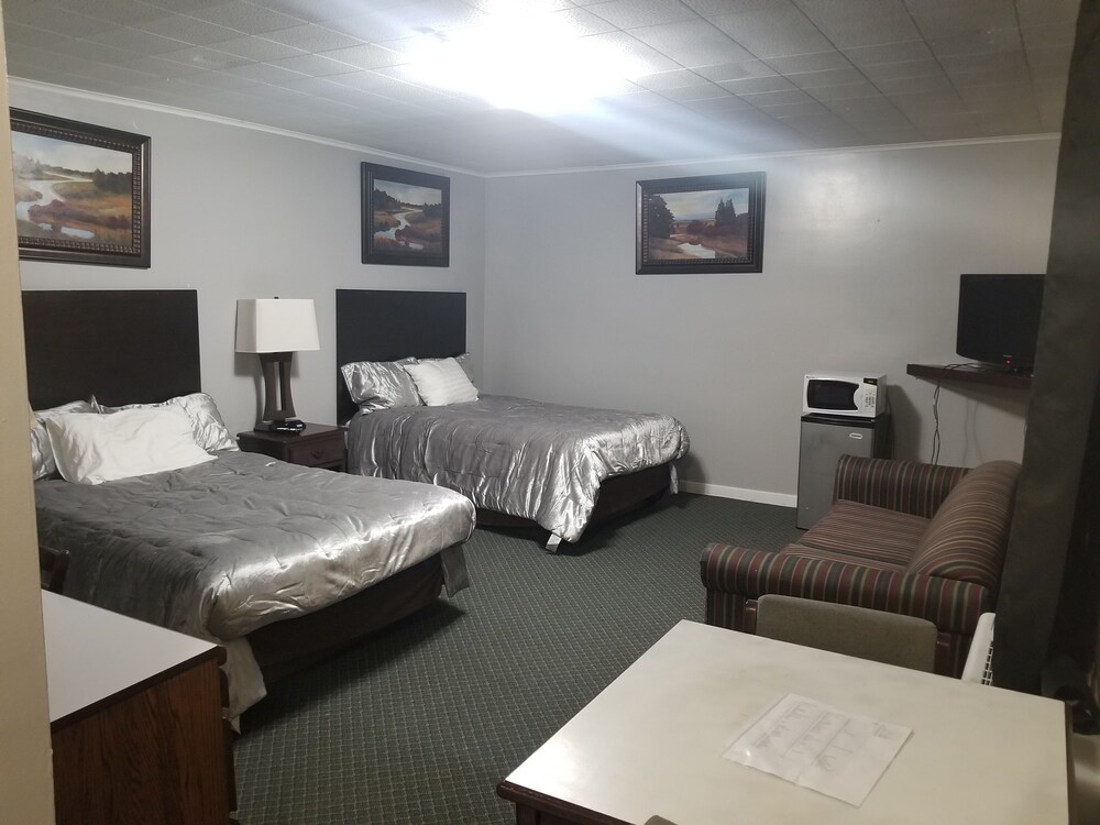 Fiesta City Motel - photo 37
