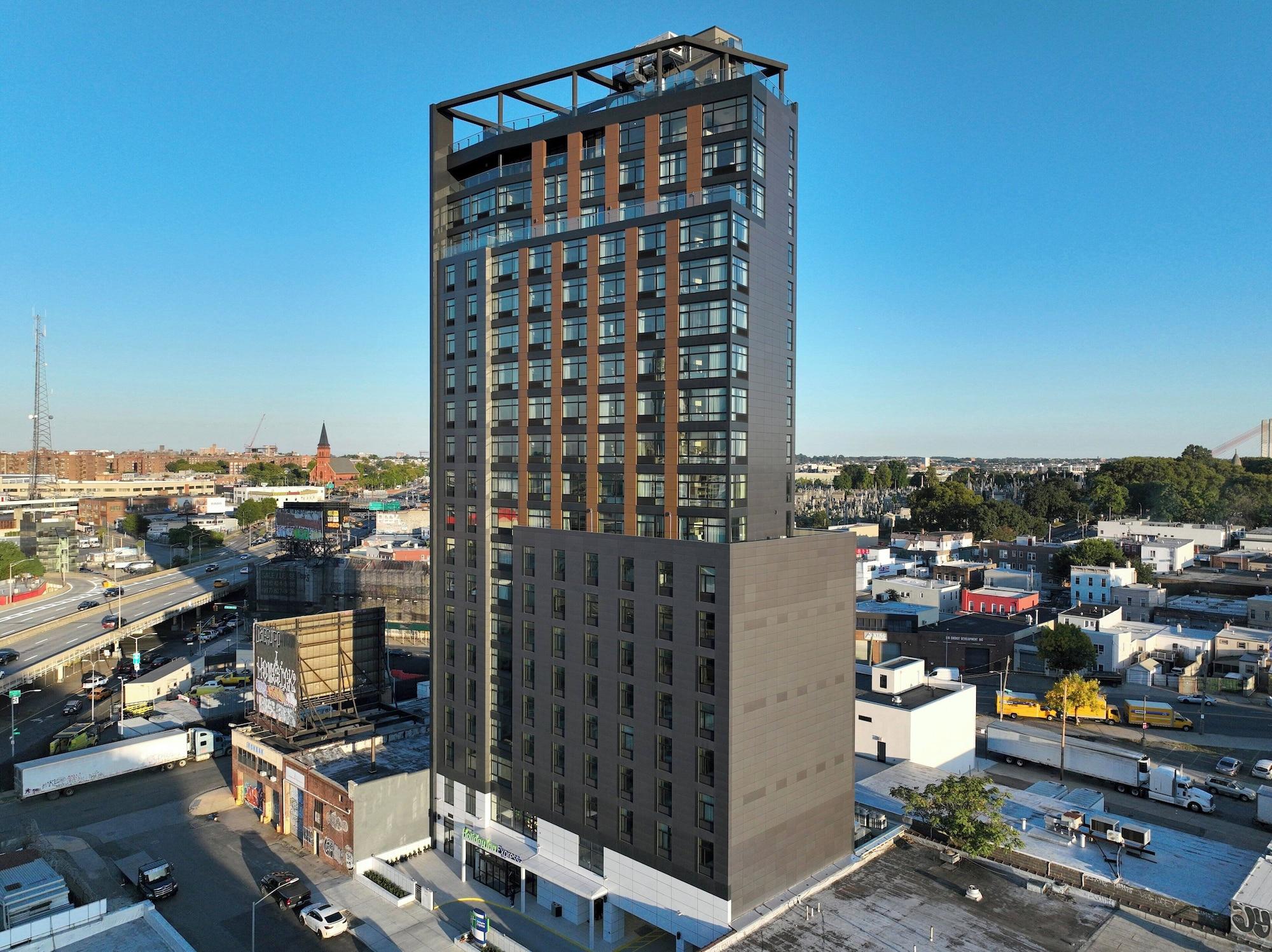 Holiday Inn Express Long Island City E New York by IHG - photo 4