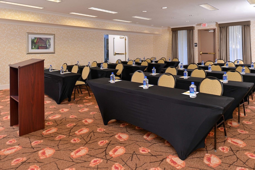 Hilton Garden Inn Dallas Addison - photo 42