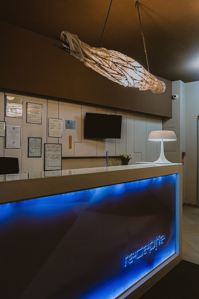Caro Boutique Hotel — Oradea — photo 3