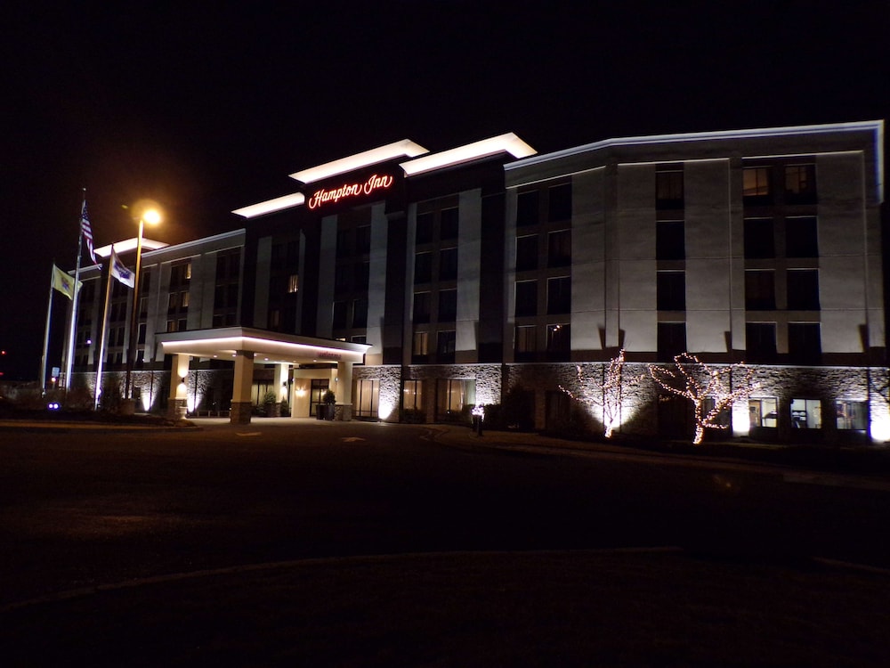 Hampton Inn Carlstadt At The Meadowlands - photo 38