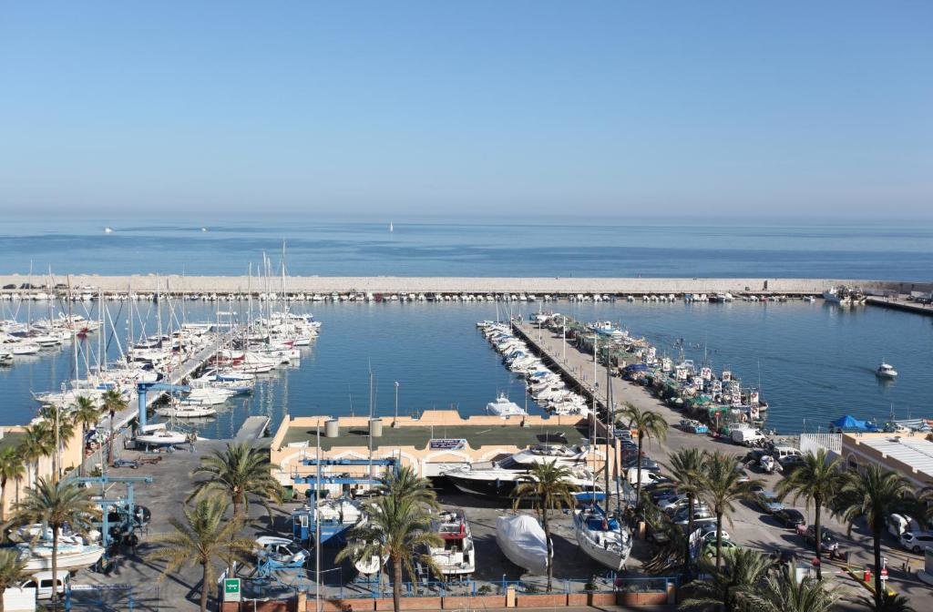 Apartment on the harbor first line with beautiful sea view in 4 star hotel in Fuengirola, Spain