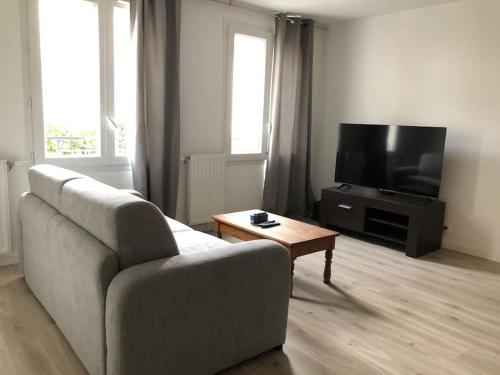 Charmant T2 Au Coeur de Noisy — hotel in Noisy-Le-Grand