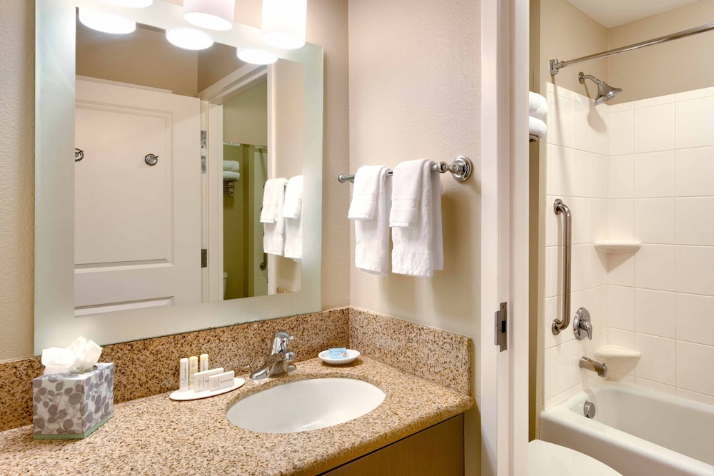 TownePlace Suites by Marriott Elko - photo 16