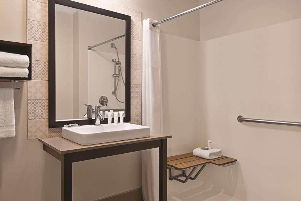 Country Inn & Suites by Radisson Madison WI - photo 8
