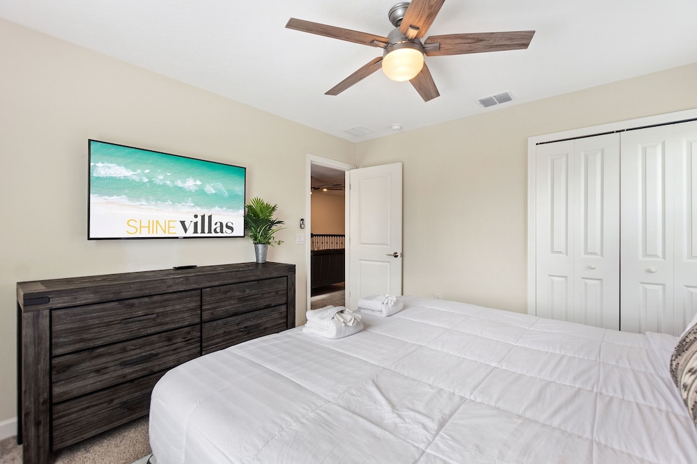Marvel Mansion Championsgate Resort Shine Villas 9 Bedroom Villa - photo 5