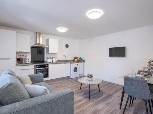 Apartment Harbour Nights Deluxe 7B by Interhome — 4-Star Luxury Hotel in Lossiemouth, United Kingdom
