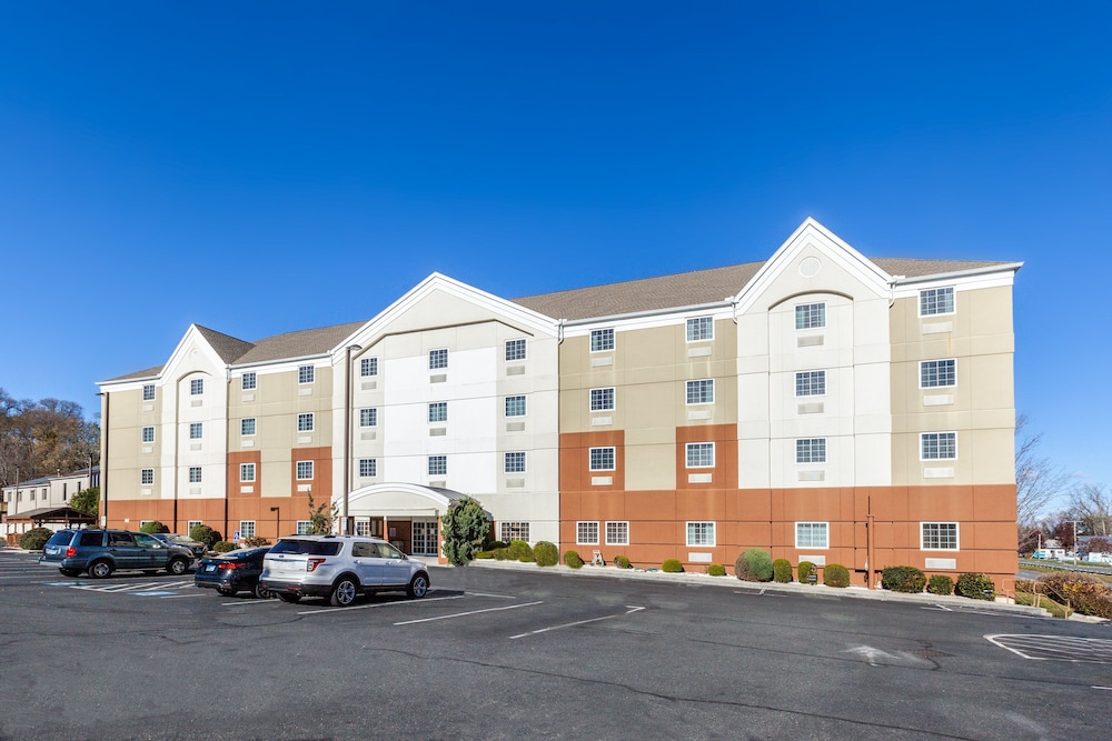 Candlewood Suites West Springfield by IHG - photo 40