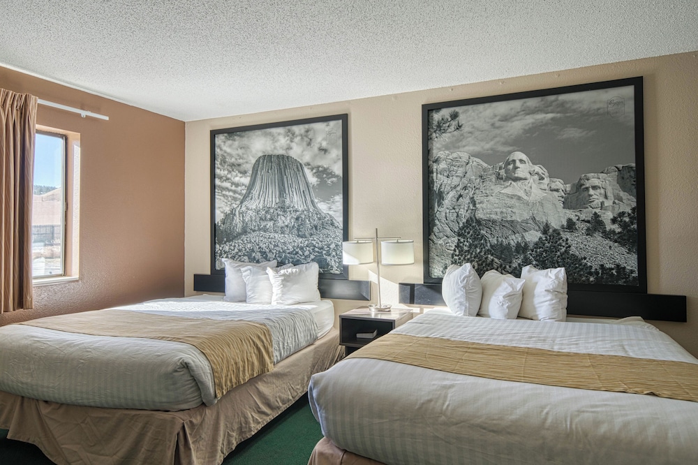 Super 8 by Wyndham Sturgis - photo 15