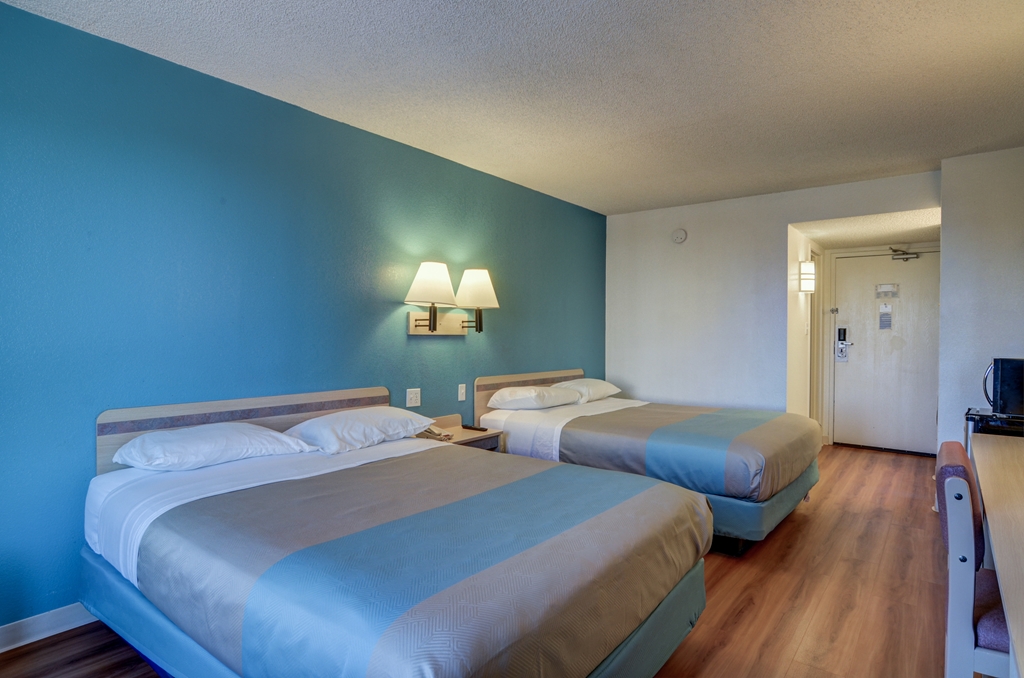 Motel 6 Greenwood Village CO Denver South Tech Center - photo 19