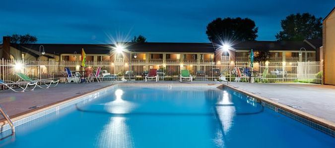 Days Inn Kansas City MO Near Worlds of Fun - photo 11