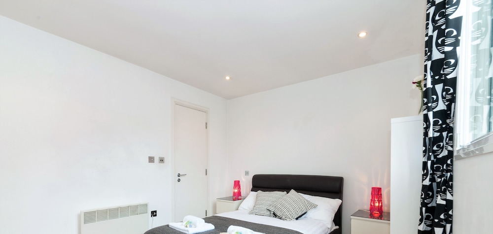 The Chamber Suites — 4-Star Luxury Hotel in Leeds, United Kingdom