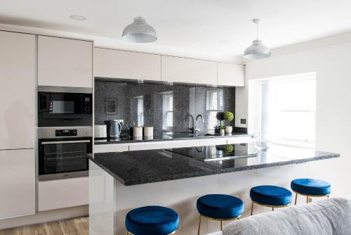 Monterey Residence Stunning Duplex Apartment in the Heart of Kendal — 4-Star Luxury Hotel in Kendal, United Kingdom