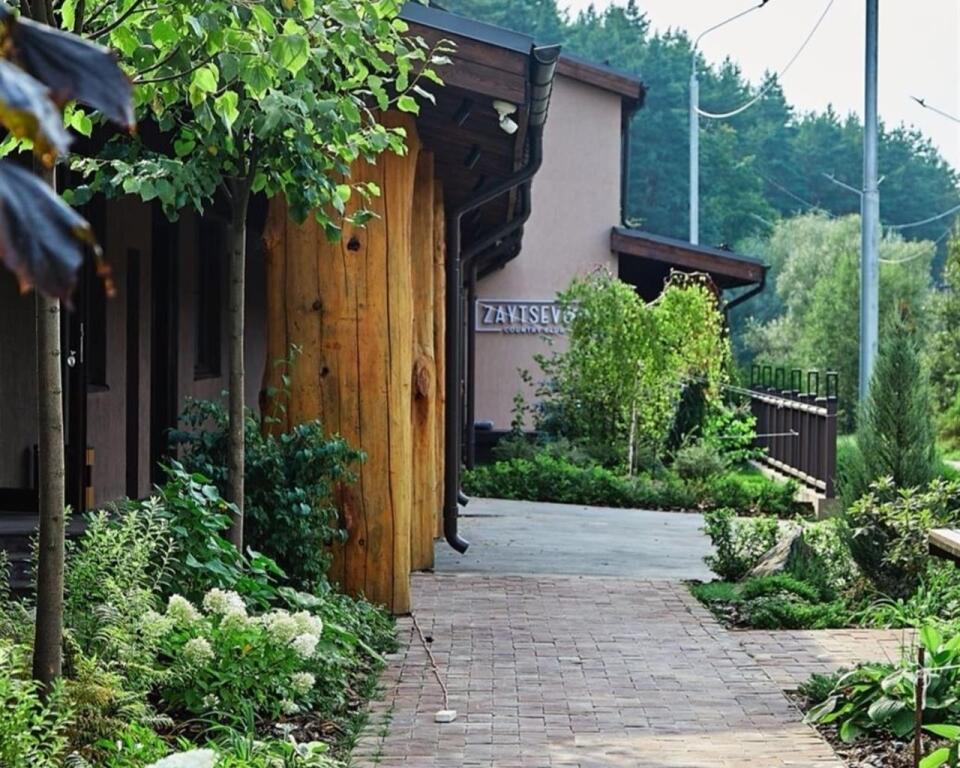 Zaytsevo Country Club Hotel — 4-Star Luxury Hotel in Kokoshkino, Russia