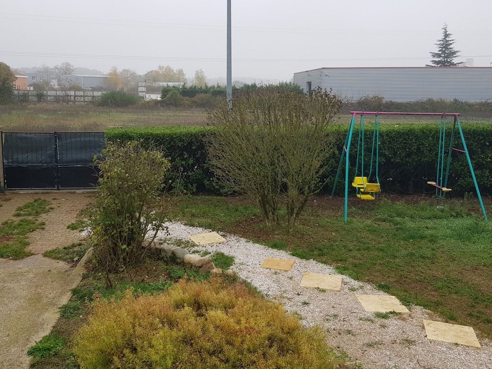 L’eden de Villette — Jons — photo 3