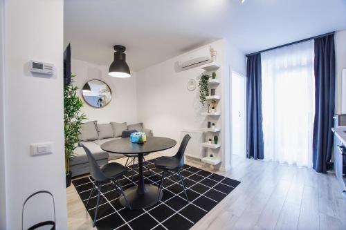 Trendy Apartment near City Center — 4-Star Luxury Hotel in Oradea, Romania