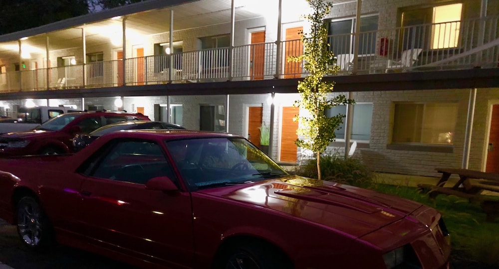 Hotel Royal Oak - photo 52
