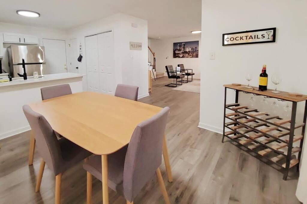 DTPrivacy KidsFriendly PetFriendly 300M Walkable — 4-Star Luxury Hotel in Raleigh, United States