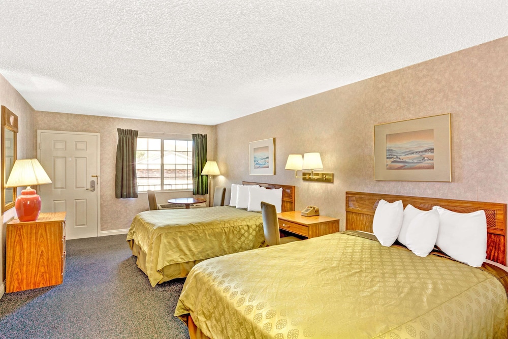 Days Inn by Wyndham Carson City - photo 9