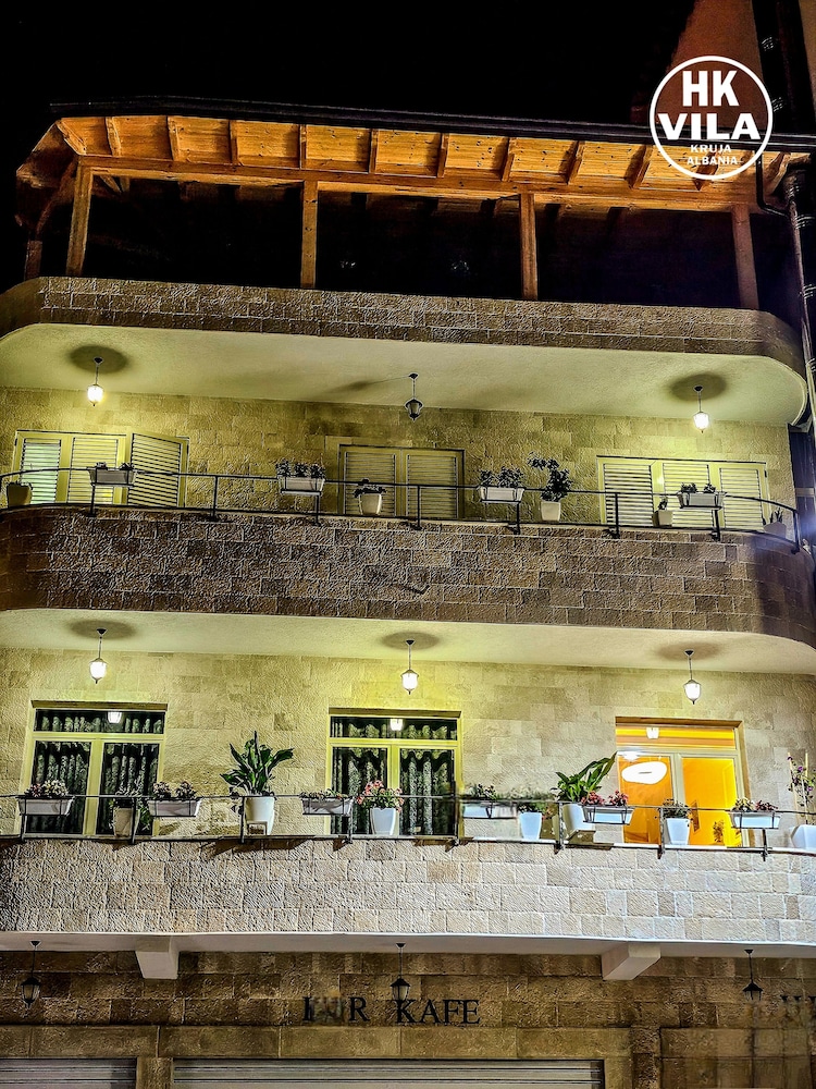 Vila Hk — 4-Star Luxury Hotel in Kruje, Albania